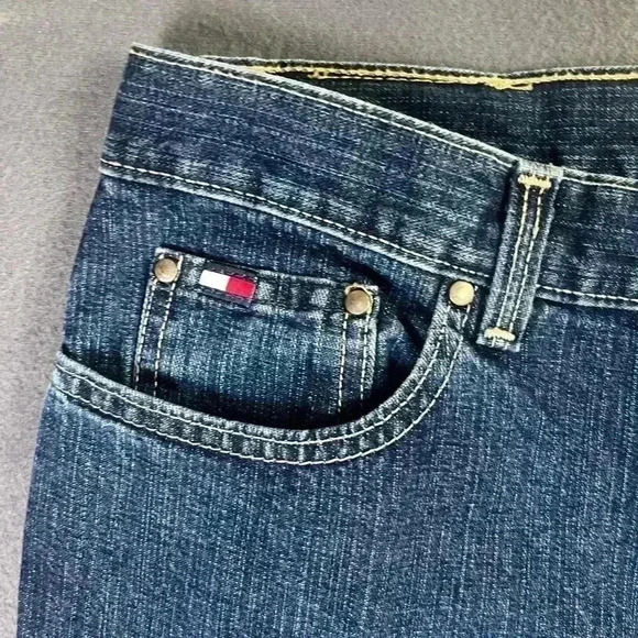 Tommy Hilfiger Straight Leg Jeans Womens 8L Blue Denim Classic look 90s 0710 - Picture 2 of 11